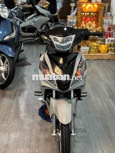 Ex tự động xuống áo 2010 căm đùm niền xám xi măng