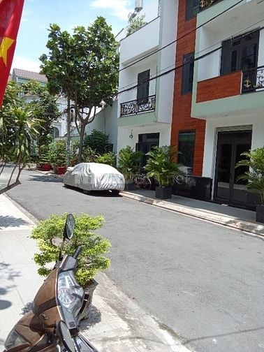 Chính chủ cho thuê nhà 106 Cống Lỡ 3 lầu Tân Bình Hồ Chí Minh 