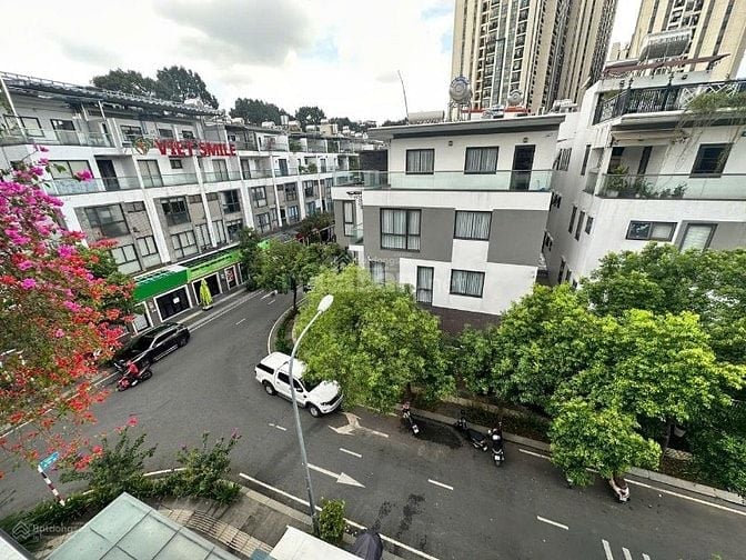 Biệt thự đẹp tại HaDo Centrosa Garden, 3/2, p.12, Q10 