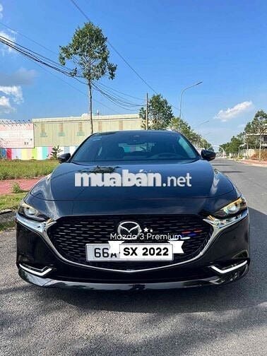 Mazda 3 2022 1.5L Premium - 31000 km