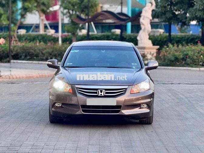 Honda Accord 2012 3.5 AT - 67000 km