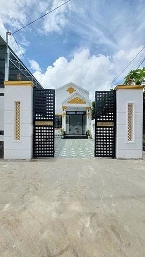 Nhà mới cấp 4, rẻ như cho, 206m2, SHR, Củ Chi, Giá 1 tỷ 080.