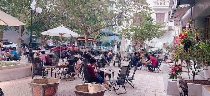 Nhượng Cafe Doanh Thu 8-9tr/ngày Q.Đống Đa - Hàng Kín