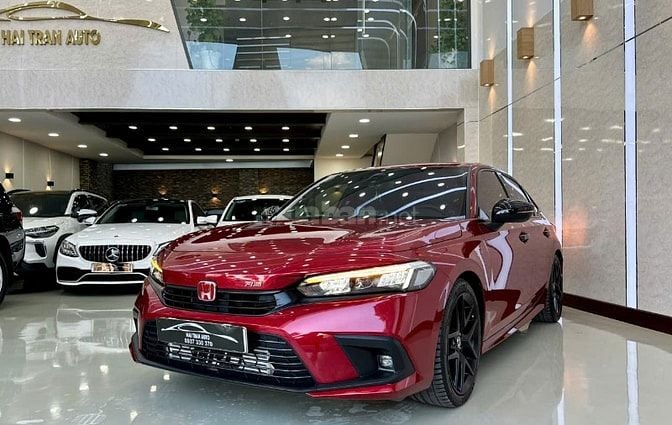 Honda Civic RS 1.5 AT 2023 full đồ chơi - 15.000km