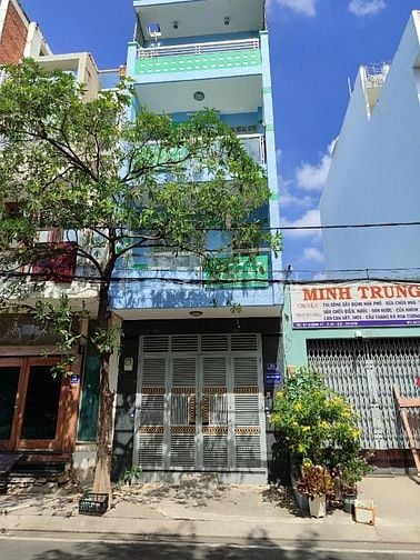 Chính chủ bán nhà 5 đường 57 P10 Q6 đối diện công viên