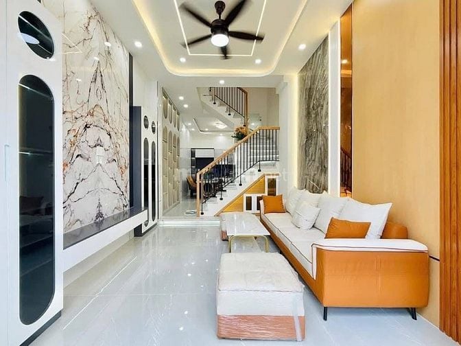 1 căn duy nhất giảm 100tr còn 2 Tỷ 490 / 52m2 Đ. Huỳnh Mẫn Đạt, Q5