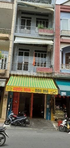 Cho thuê mặt bằng kinh doanh đường Nguyễn Thái Sơn (đối diện UBND phườ