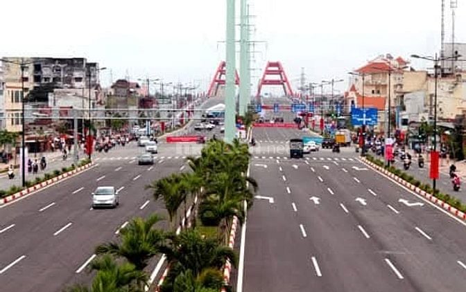 Văn phòng và ở , mây đường lớn 