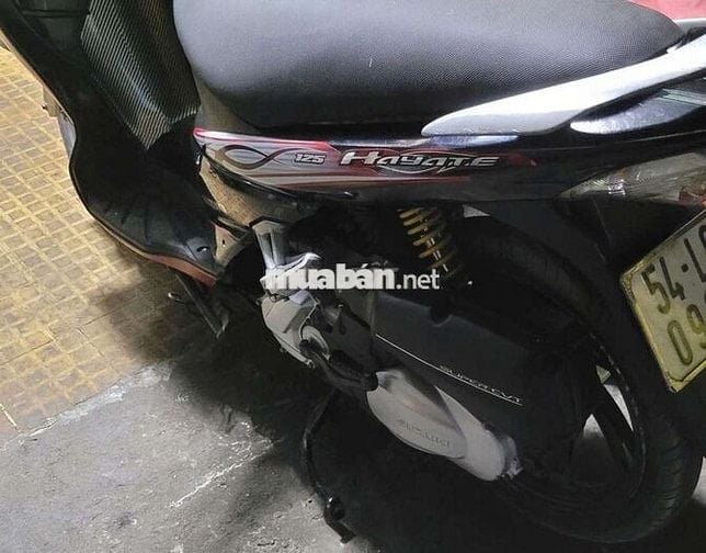 Xe Hayate 2010, đỏ đen, BSTP