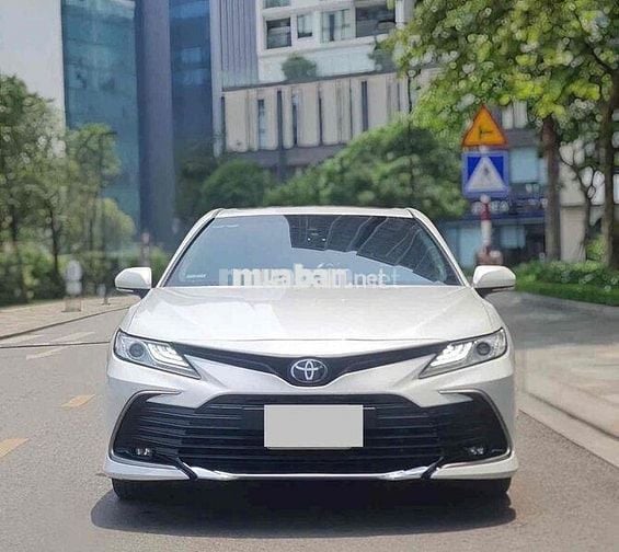 Toyota Camry 2022 2.0 G - 40000 km