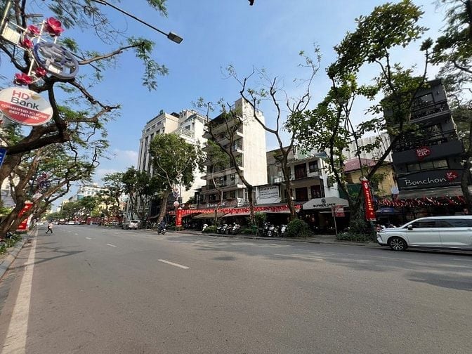 Binhbds cho thuê nhà 5 tầng mặt phố Lý Thường Kiệt 45tr/ tháng