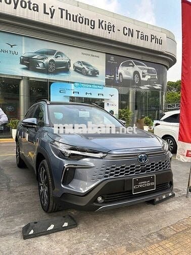 Toyota Corolla Cross cuối 2024 1.8HEV