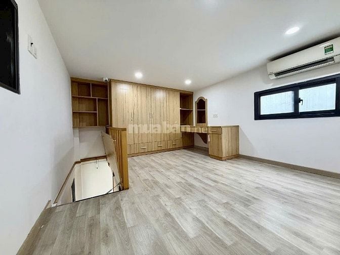 Bán nhà 3 Tầng có Nội thất Đẹp và Sang T.Tâm Phú Nhuận