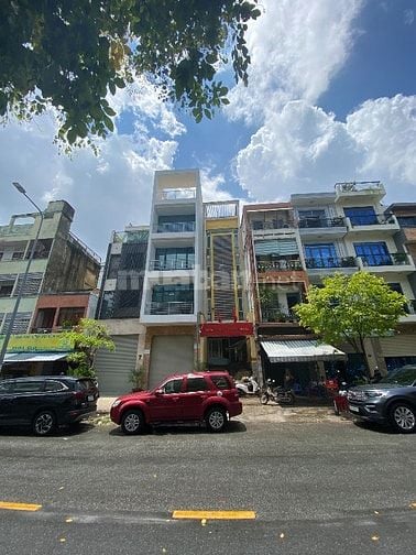 Cho thuê nhà MT Nguyễn Văn Giai, P. Đa Kao, Q.1. Hầm 5 tầng. Giá 65 tr