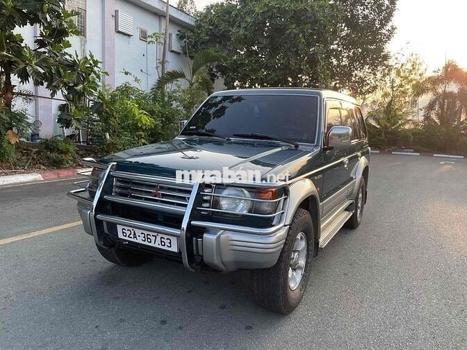 Mitsubishi Pajero V43 nhập nhật