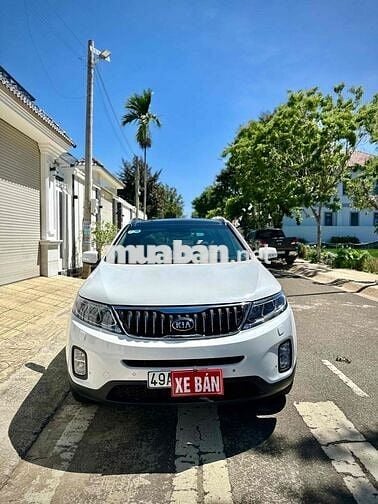 Kia Sorento 2018 máy dầu 2.2L bản full chạy ít