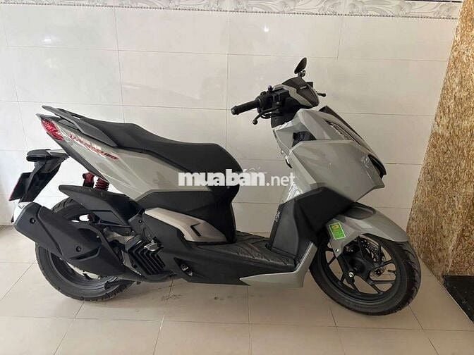 Mình cần bán vario 160