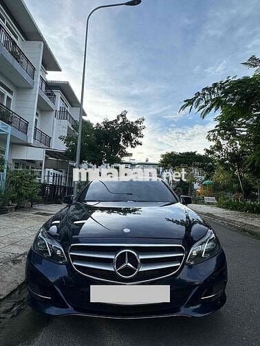 Mercedes Benz E Class 2013 E250 - 150000 km