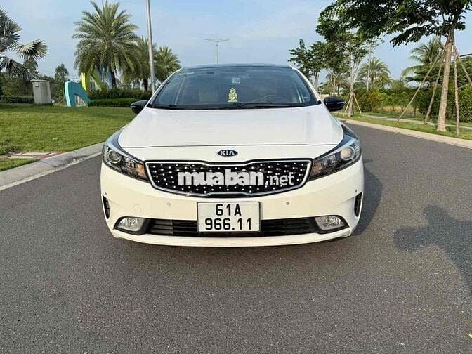 Kia K3 2017 - 77000 km