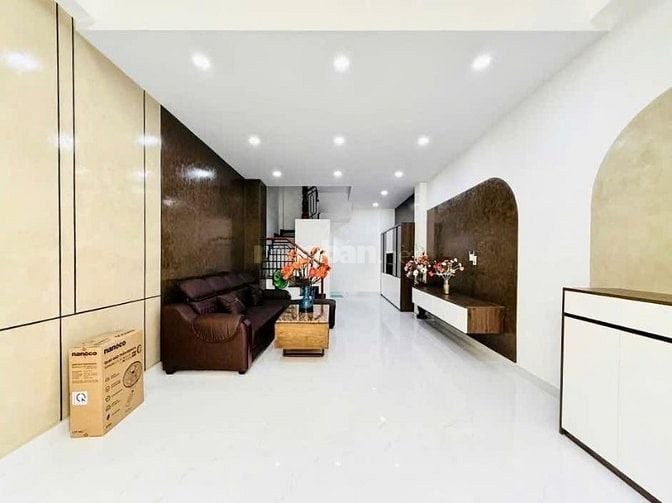 Giảm sâu 200tr khi mua nhà Trần Quý, Quận 11 kèm nội thất| SHR,hẻm 6m