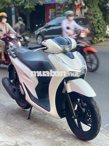 SH 125 Mẫu mới trắng zin êm.Khoá smatkey