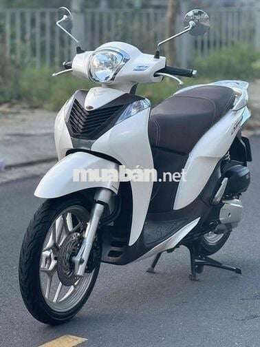 Honda-SH mode khoá ga 2016