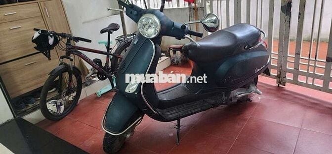 Bán Vespa nhập đời sắp cổ 150cc