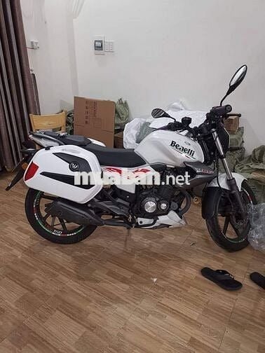 Benelli TNT 15