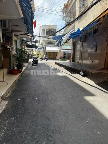 LÃNH BINH THĂNG QUẬN 11 - 40M2 KO LỘ GIỚI - HẺM Ô TÔ 4 TẦNG SÂN THƯỢNG