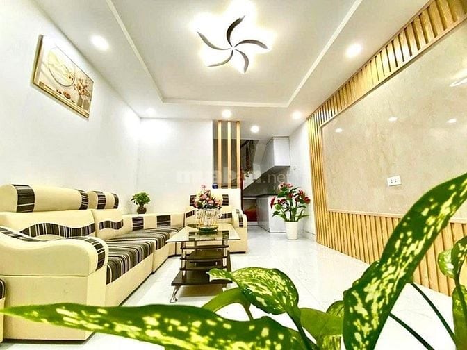 PHẢI NHANH_5,38TỶ CÓ NHÀ VĂN CHƯƠNG ĐẸP NỘI THẤT XỊN 3PN, NGÕ 3 GÁC