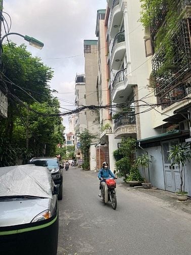 BÁN NHÀ HOÀNG HOA THÁM, XE TẢI ĐỖ CỬA NGÀY ĐÊM, 73,8 M2, GIÁ 19 TỶ. 