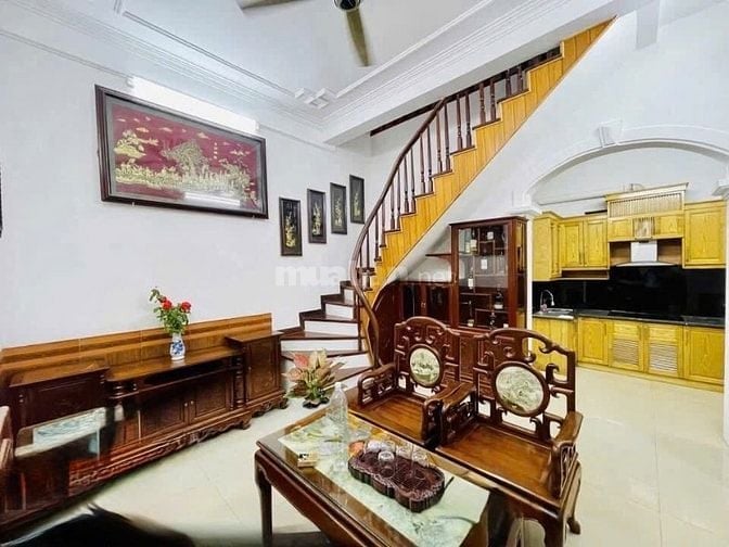 Bán nhà ngõ Giap Nhị ô tô đỗ cổng 55mx3 tầng SĐCC 7,35ty ngõ thông