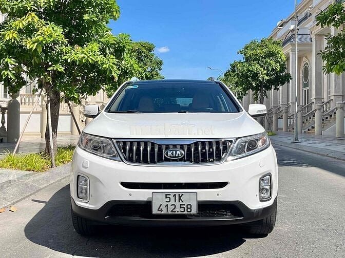 Kia Sorento DATH 2016 bản full Dầu - 65000 km