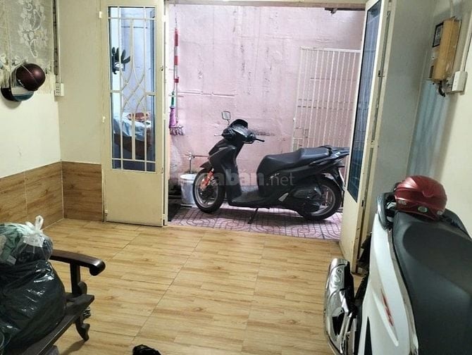 RẺ KINH 94.8t/m2 TTÂM Q.10 so với TB 167-317t/m2,42m2,2 tầng,3.98tỷ