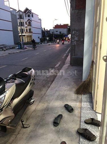 Cần cho thuê nhà mặt tiền nguyên căn