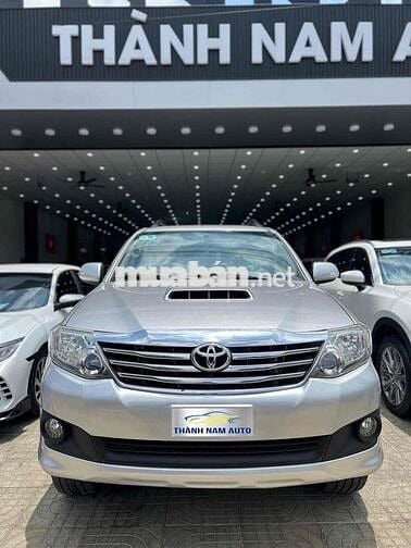 Toyota Fortuner 2014 máy dầu