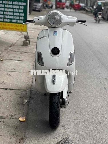 Vespa Lx máy zin. hất