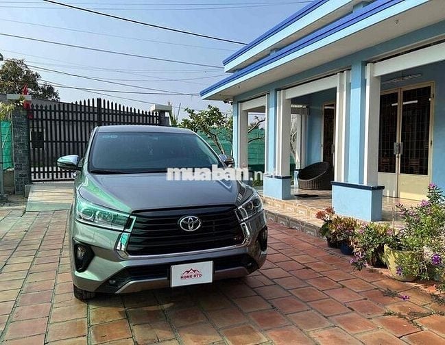 Innova G 2022 lướt 17 ngàn ~ Thu Xe cũ gja cao