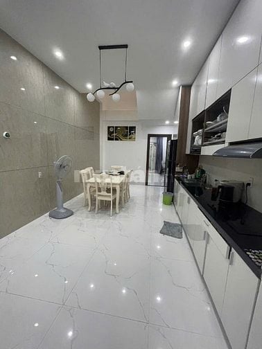 🌅 NHÀ ĐẸP 3 TẦNG – 4PN – 3WC – ĐỐI LƯNG NGUYỄN PHƯỚC LAN – SÁT BỜ SÔN