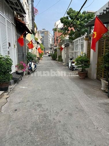 Cho thuê nhà nguyên căn đường số 4 - Lò Lu, P. Trường Thạnh Q.9