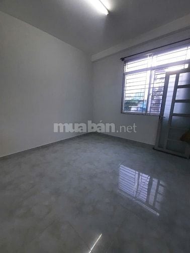 Nhà HXH 456/6D Cao Thắng Q10 - (4x8m 3 Lầu 3pn 4wc)