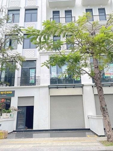 [SIÊU HOT] Bán Nhà Phố The Manhattan 84m² – Giá Chỉ 16 Tỷ Bao Hết – Vị