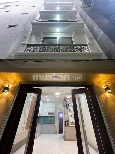 BÁN NHÀ TƯ ĐÌNH MỚI KOONG 6 TẦNG 