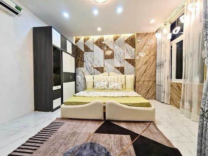 Bân nhà mặt tiền đường Phan Văn Khoẻ, Quận 6. Giao Mai Xuân Thưởng