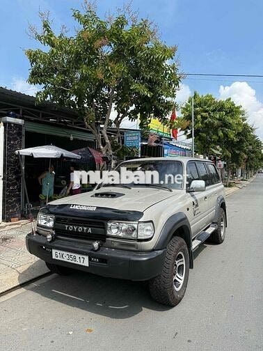 Toyota Land Cruiser 1997 4.5 MT - 278878 km