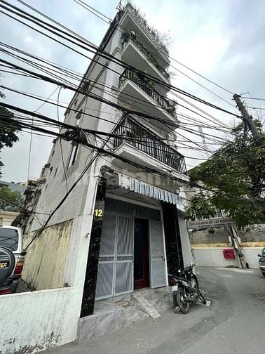 Nhà mặt phố chính chủ cần bán gấp  