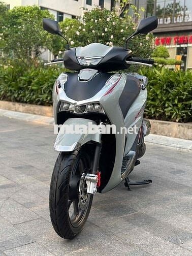 Siêu phẩm SH 160 ABS 4/2025 xám xi măng -400km