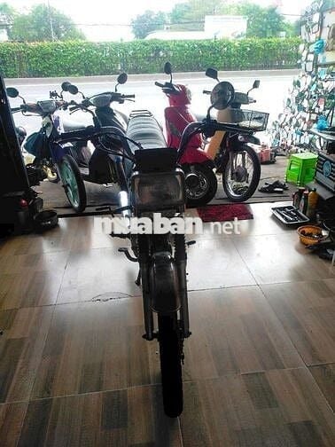 Cần bán gấp xe win