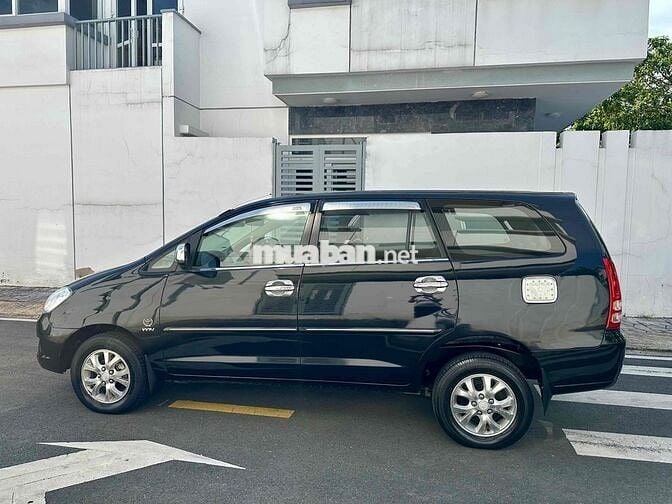 Toyota Innova 2007 G - 150000 km