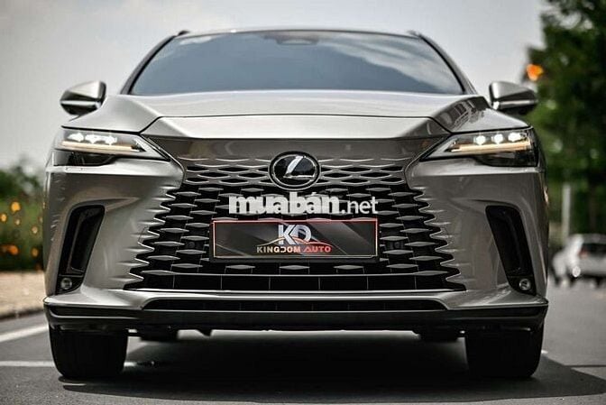 Lexus RX 2023 350 Premium - 17000 km